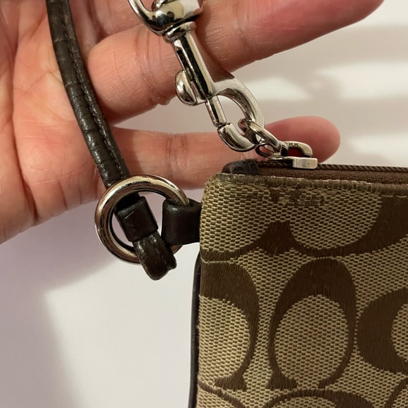 🌸COACH small zip wallet🌸 - Picture 10 of 12